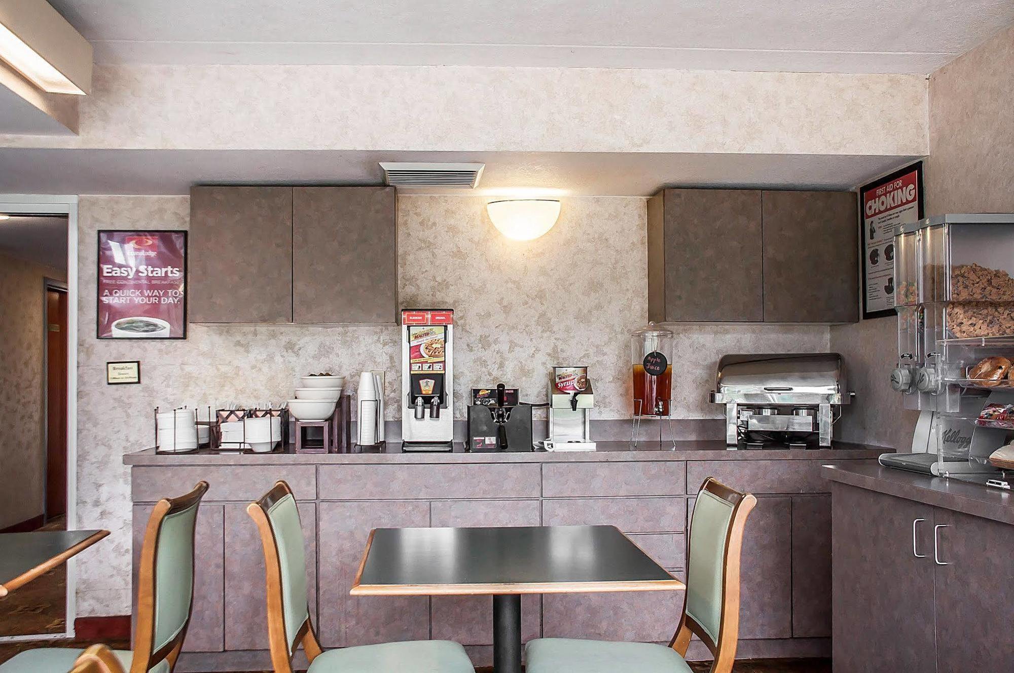 Econo Lodge Elmira-Corning Fisherville Εξωτερικό φωτογραφία